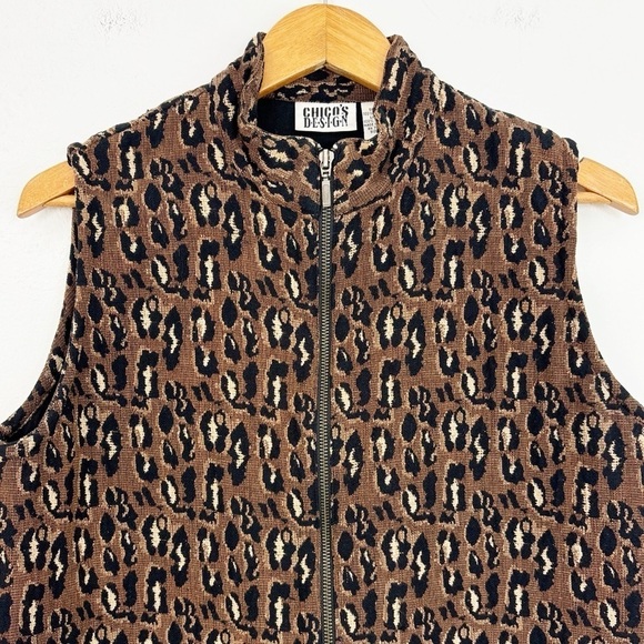 Vintage Chico’s Design Cheetah Animal Print Tapestry Vest Size 1 / US 8 - Picture 2 of 16